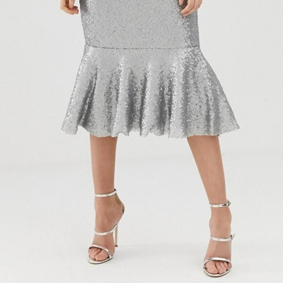 NWT Club L London Silver All Over Sequin Peplum Midi Dress.  SZ 4 - Picture 4 of 4